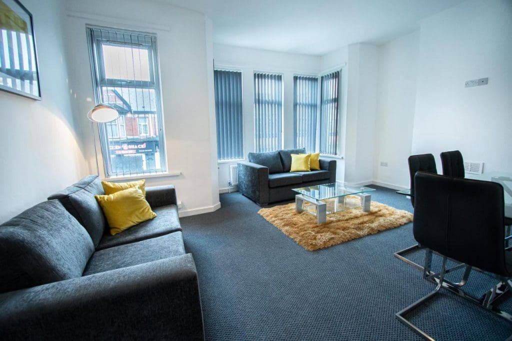 1 & 2 Bedroom, 1 Bathroom Apartments –  Newport, Wales, UK