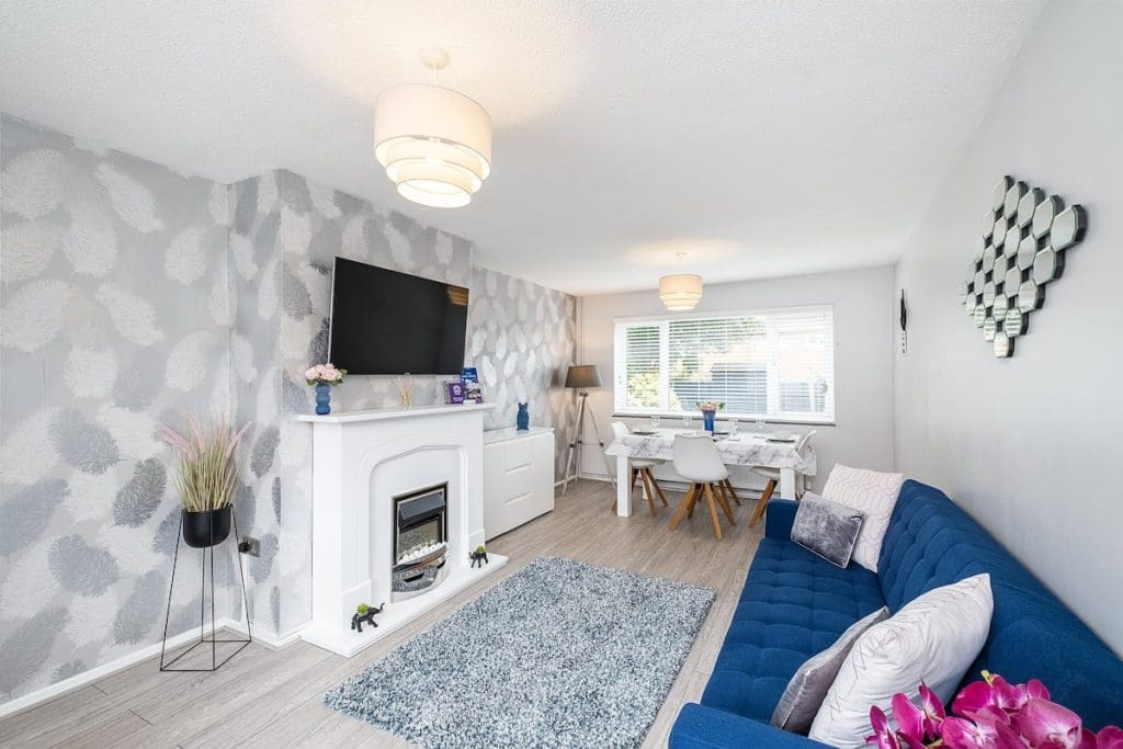2 Bedroom (4 Beds), 1 Bath – Harlow, Essex