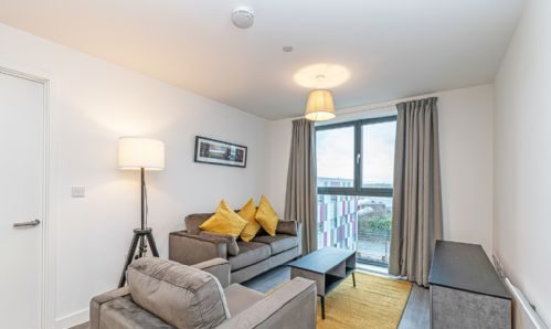2 Bedroom (4 Beds), 2 Bathroom Apartment – Manchester, Greater Manchester, England, UK