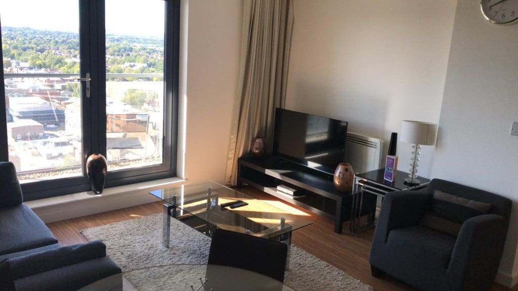 1 Bedrooms (1 Beds), 1 Bath -Woking, Surrey, England, UK