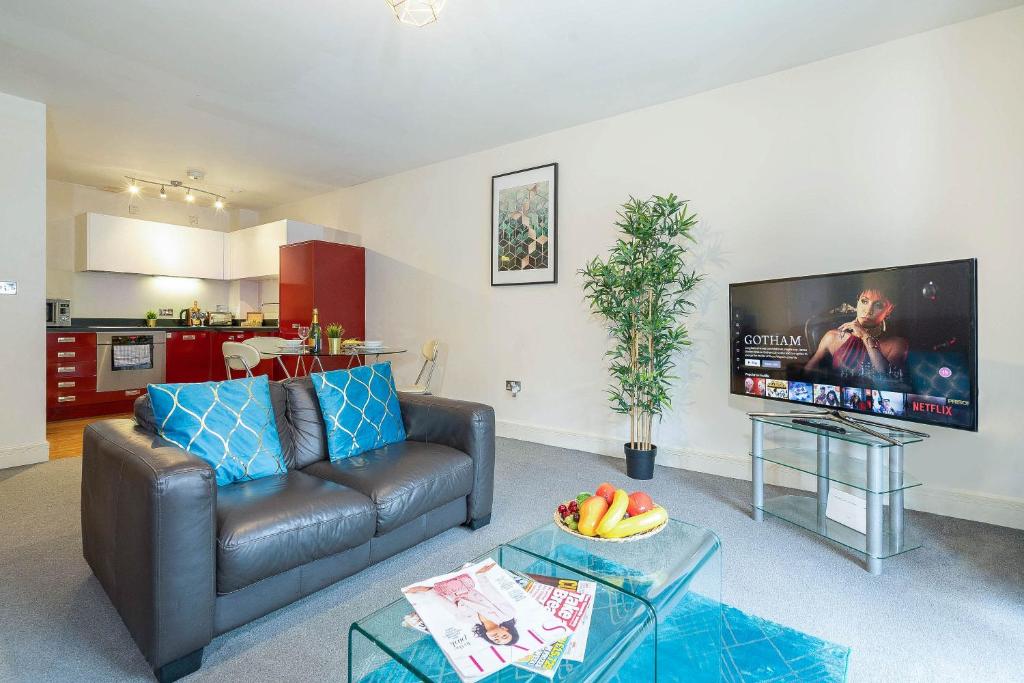 1 Bedrooms (1 Beds), 1 Bath – Birmingham,  West Midlands, England, UK