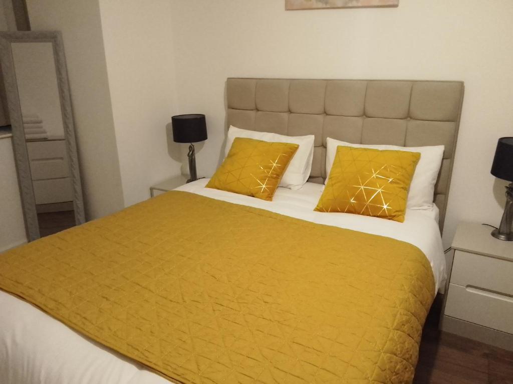 1 Bedrooms (1 Beds), 1 Bath – Birmingham, West Midlands, England, UK