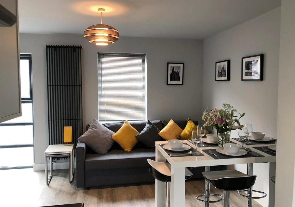 2 Bath - Belfast