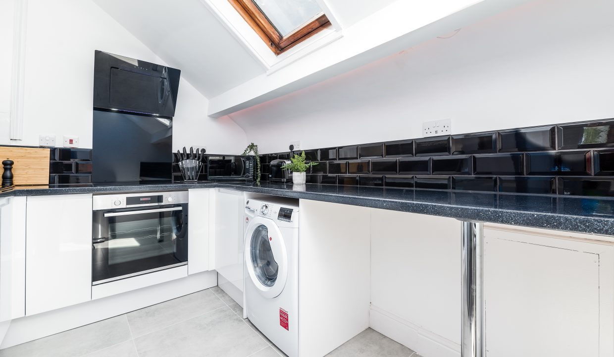 04 Kitchen.1