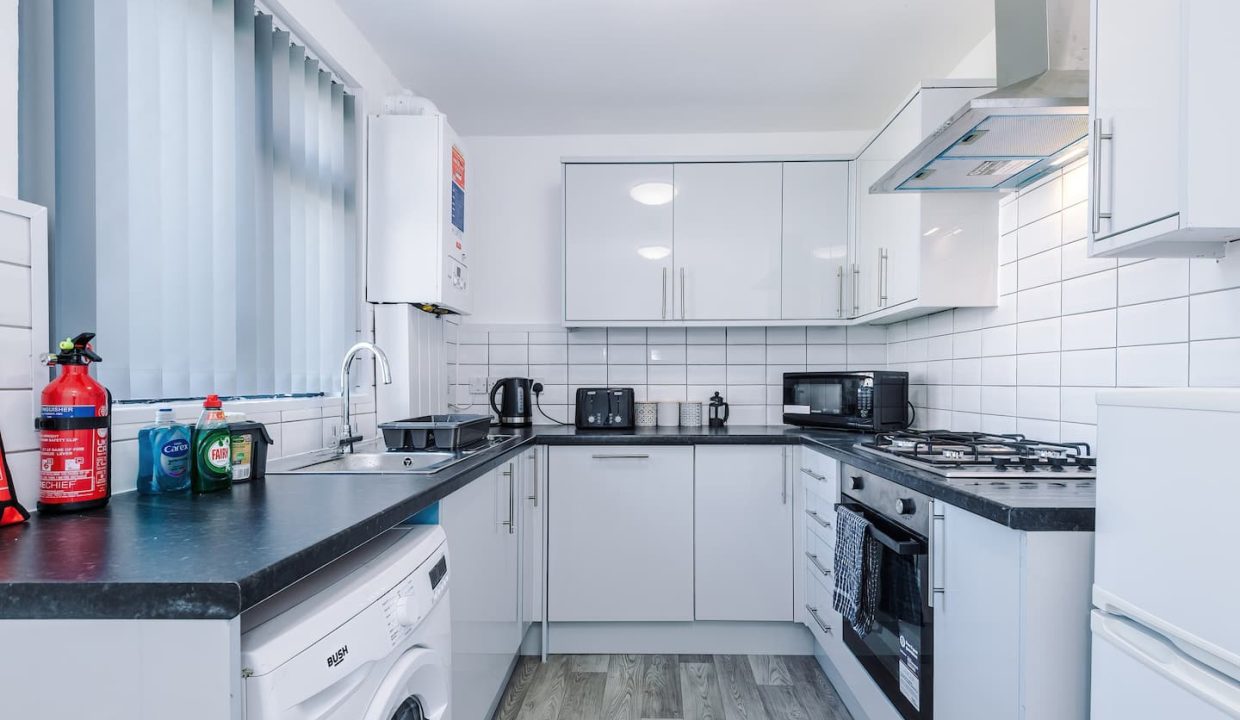 3b34213e-fcf0-46b1-a986-6be41effed26[1]