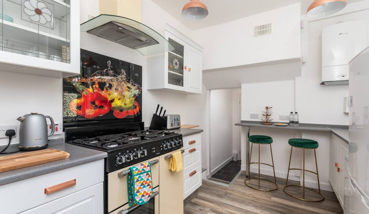 a584235a-173f-4596-ba5d-117778d759b5[1]