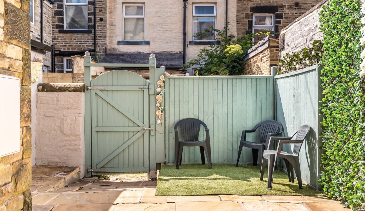 db15c110-354d-4dfe-9e40-a6f6d252549e[1]