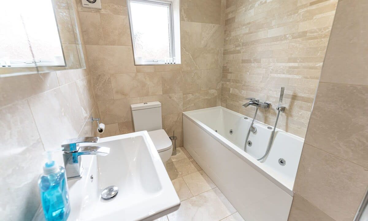 Bathroom 3