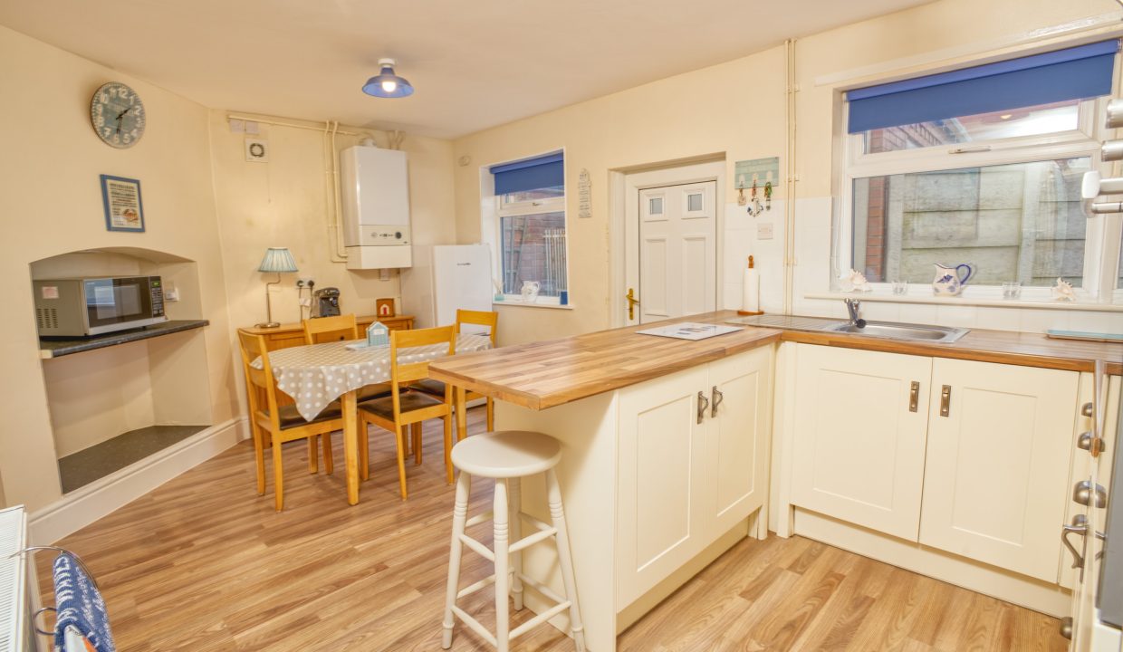 02 Kitchen.2