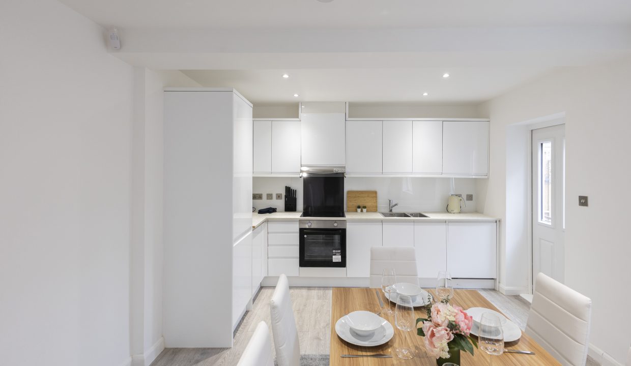 02 Kitchen.3