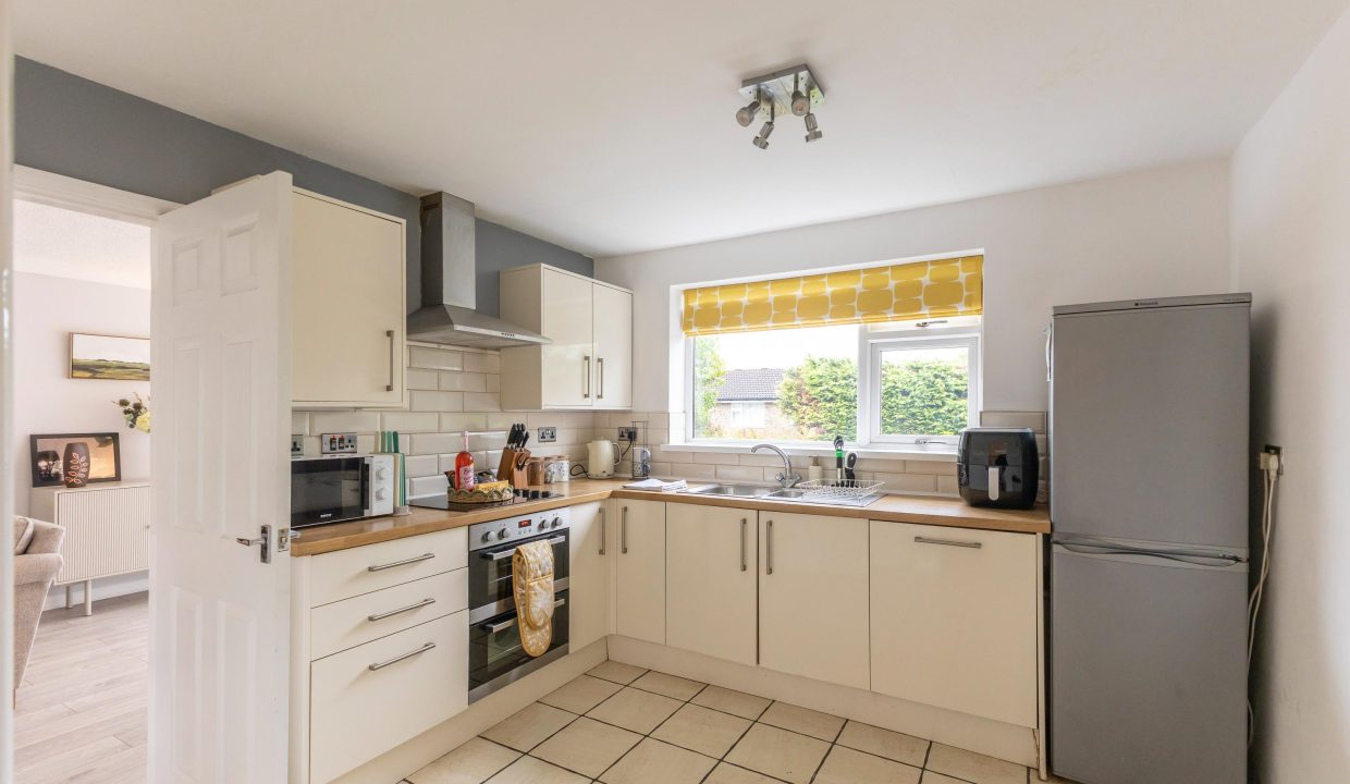 02 Kitchen.1