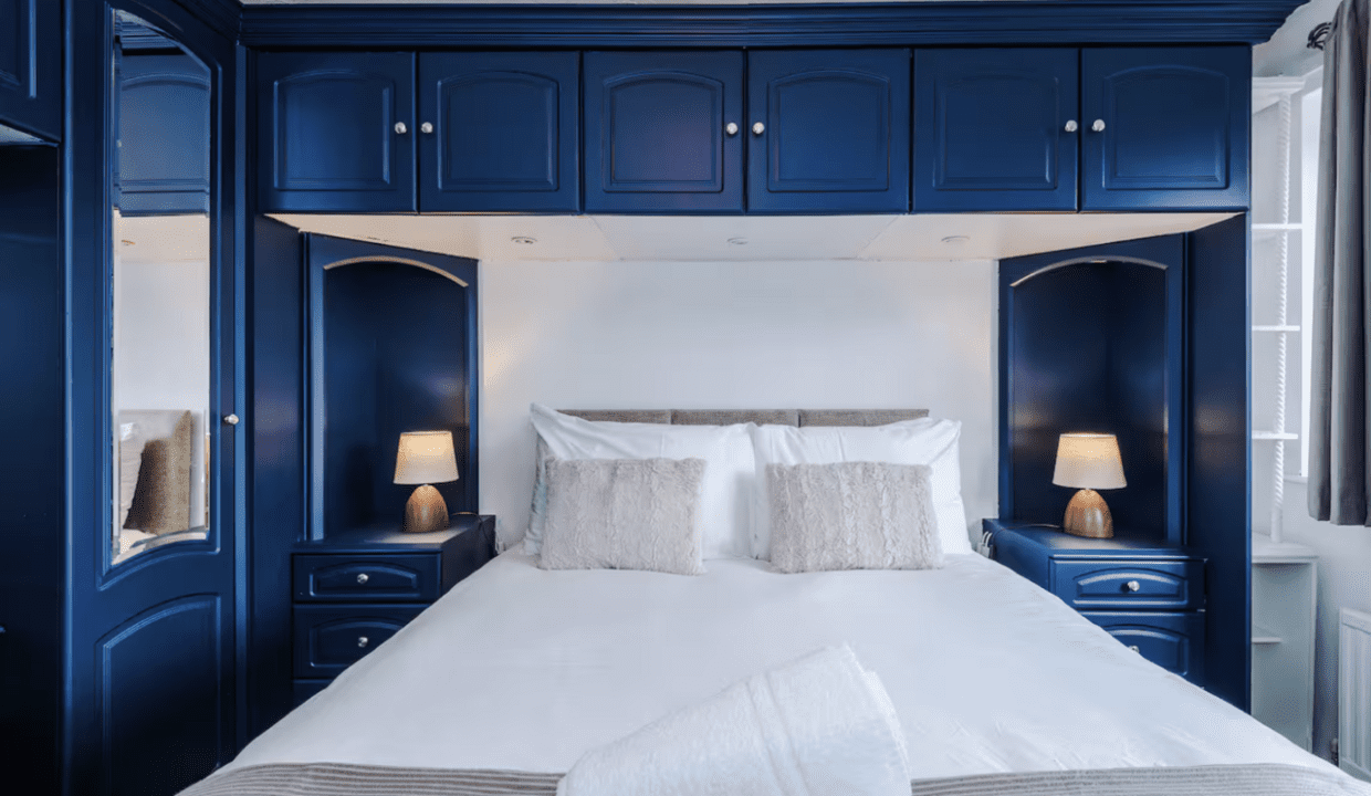 Bed 1