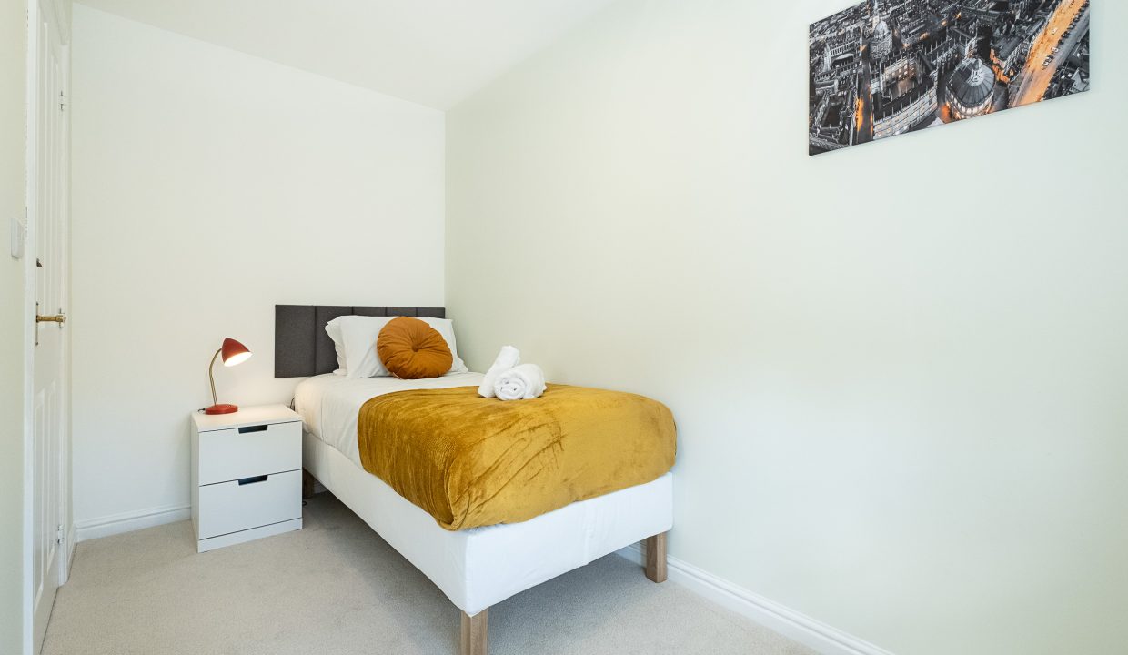 Desborough Crescent_105 (1)