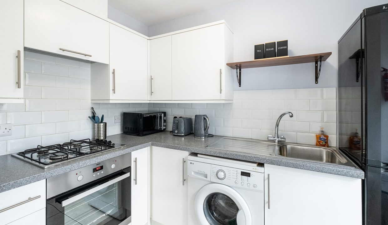 Desborough Crescent_131 (1)
