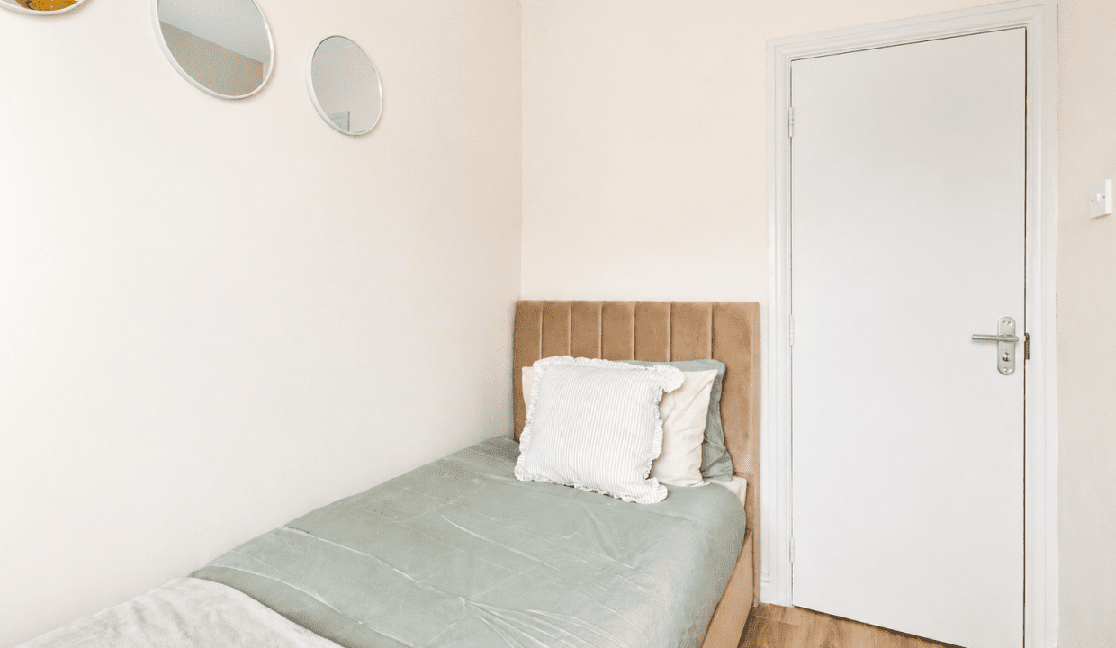 Thurlow2260