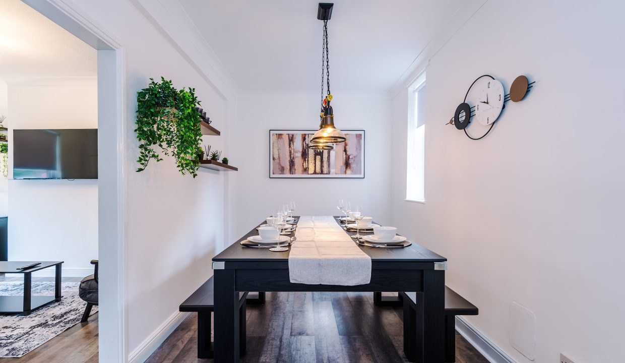 92CornerLane-Airbnb-64