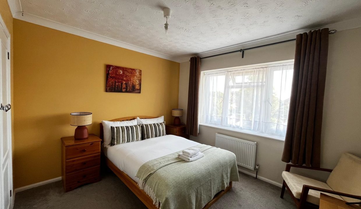 Double room garden facing 3