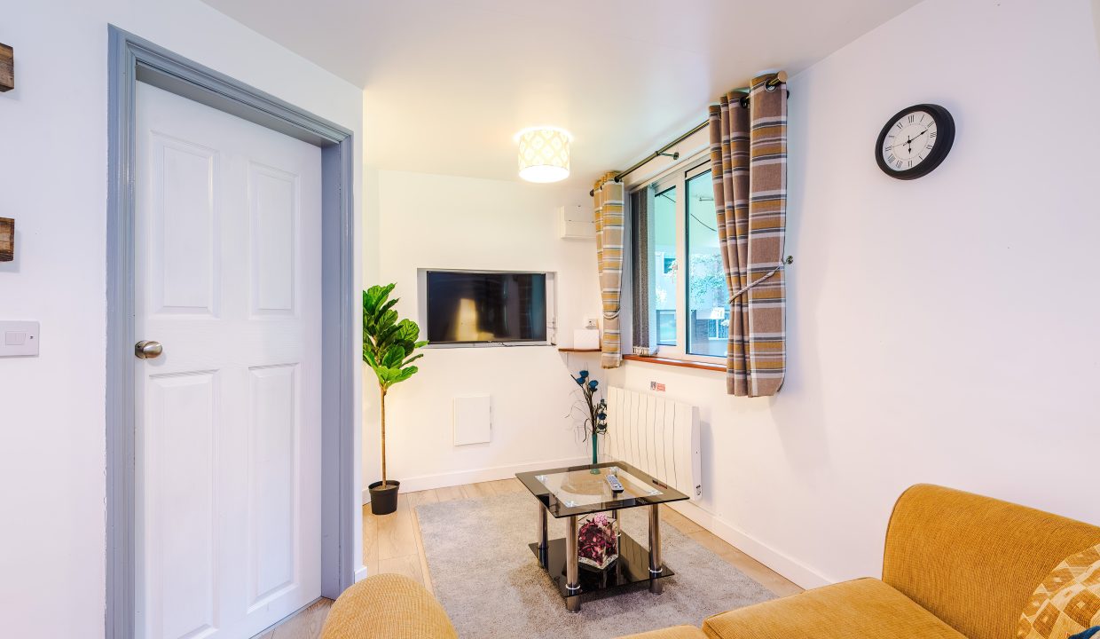 Flat7NewtonClose-Airbnb-24