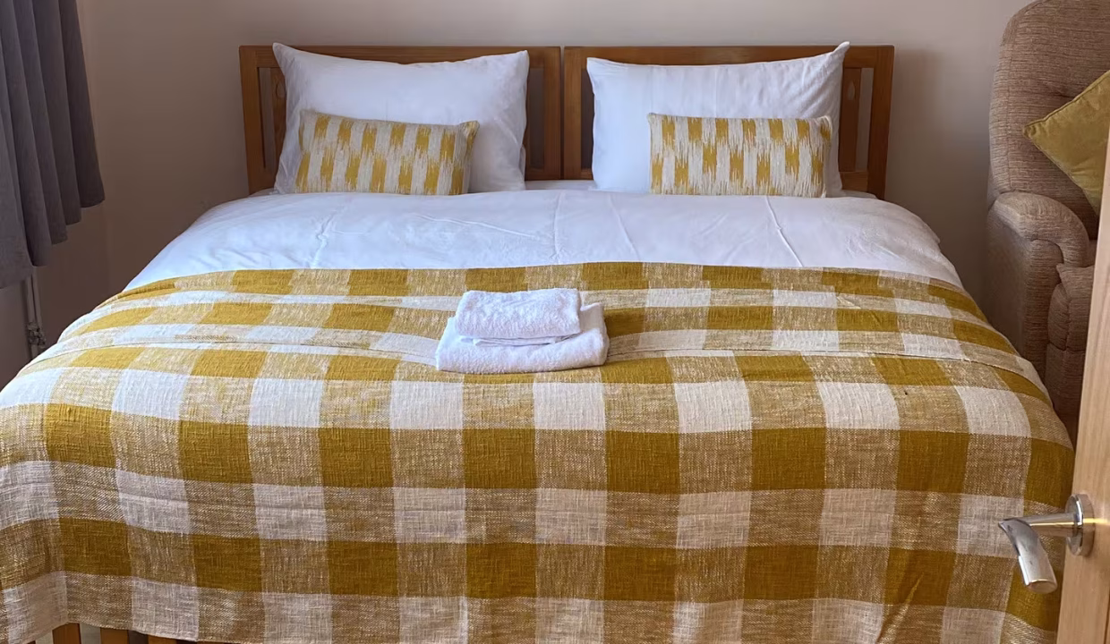 Master bedroom 1